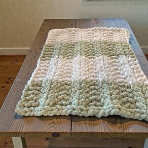 Chunky Knit Green and Ivory Baby Blanket